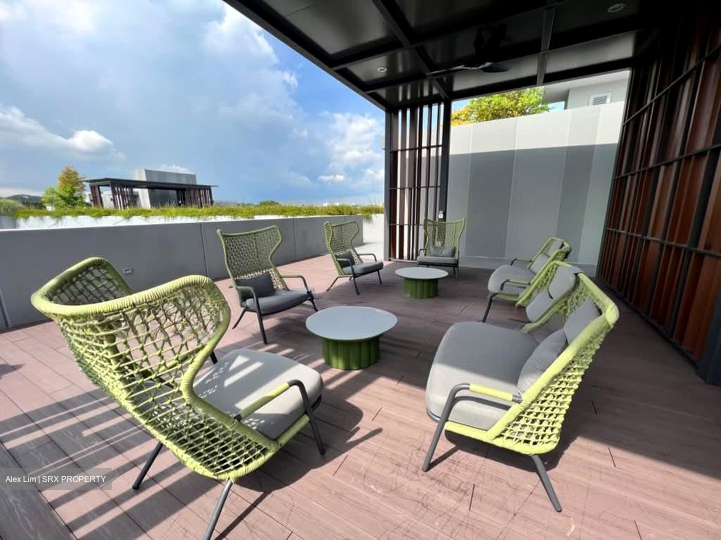 Royalgreen (D10), Condominium #571890211